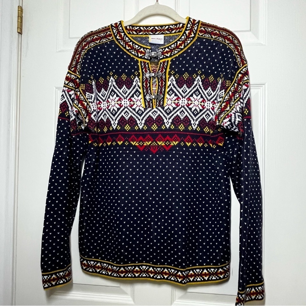 Hanna Andersson Navy and Red Patterned Nordic Crewneck Sweater Size Small